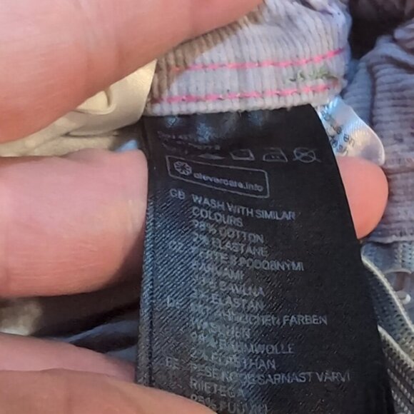 3/$20 H&M L.O.G.G. Floral Corduroy Pants Girls 5 6 Back To School Adjustable - Picture 9 of 11